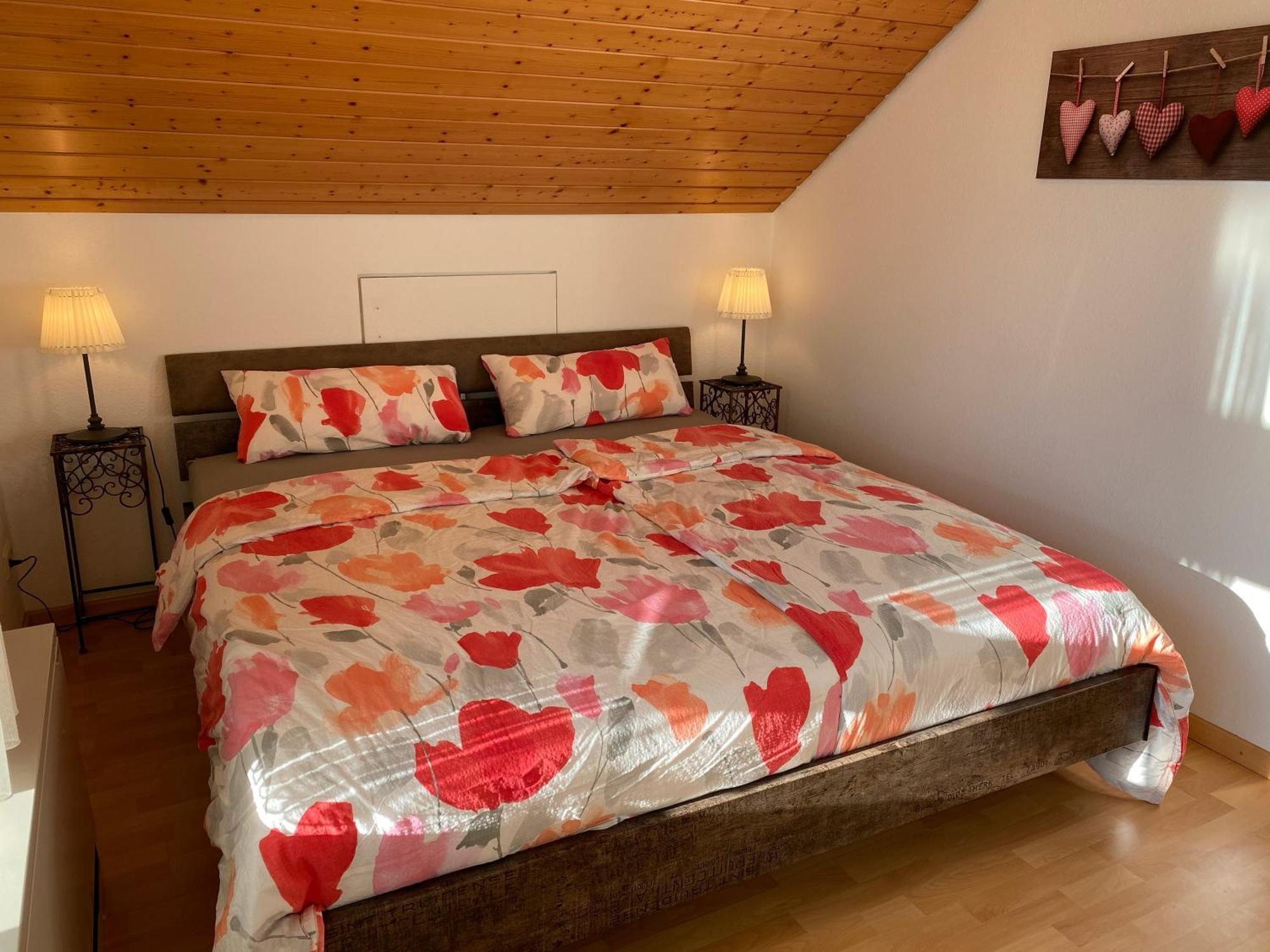 Haus Am Sonnenhuegel Apartment Bad Urach Luaran gambar