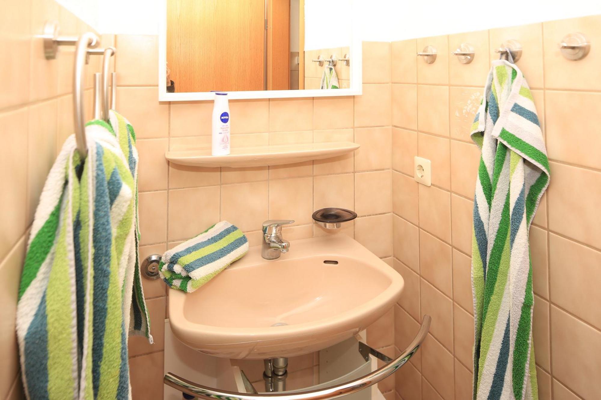 Haus Am Sonnenhuegel Apartment Bad Urach Luaran gambar